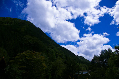 昨日の秋神川【台風は真横】