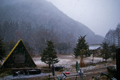 ほんとの雪がやってきた！