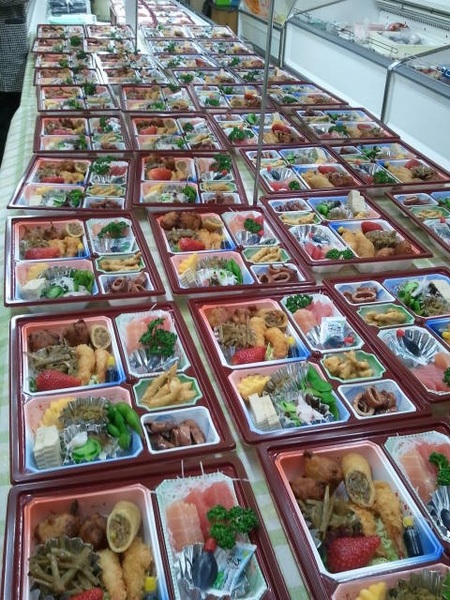 お弁当完成です～！