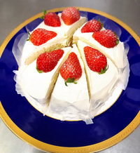 今日のお勧めケーキ‼️ 2018/05/08 16:58:35