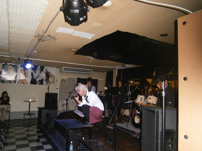 ルーツ　のライブ