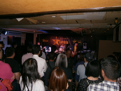 ワールドカップ便乗ライブ