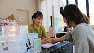 普段は別々で頑張っている人が…