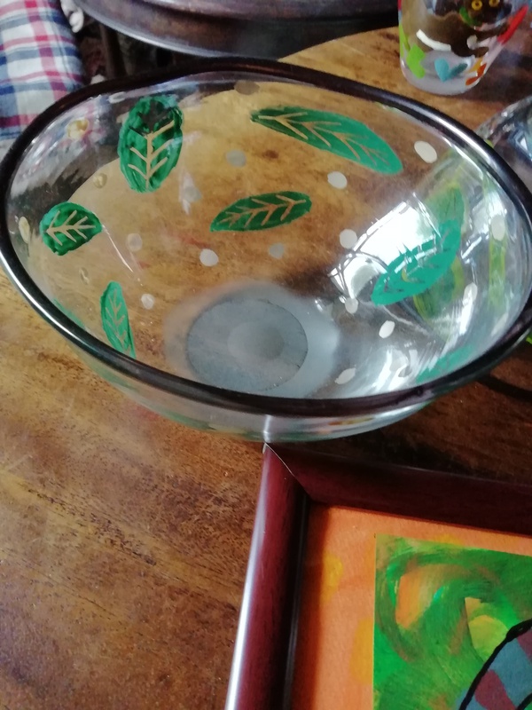 葉っぱとドット