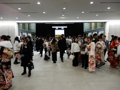 賑わった「令和７年高山地区二十歳のつどい」