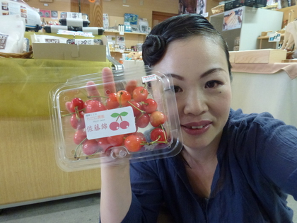もだに農園より、さくらんぼ届きました