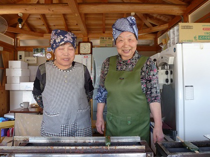 よもぎ五平餅・よもぎみたらしだんご店頭販売♪