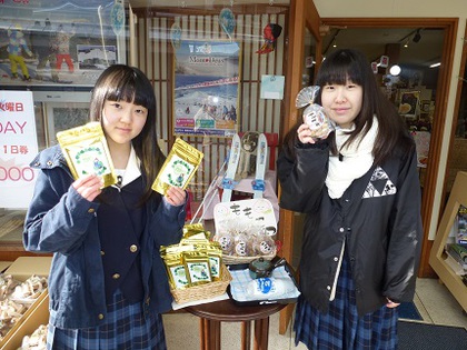 飛騨高山高校生徒さんによる販売会(^^♪