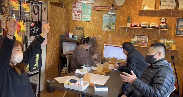 スタッフMihoさん　初ジャンケン！！　果たして結果は・・・！？