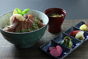 限定！！★飛騨牛ボウル★！！