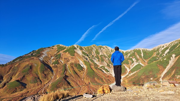 紅葉の立山に行ってきました！