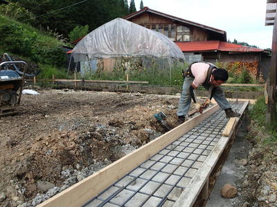 田口建築と浅野鉄筋【農機具庫建築】