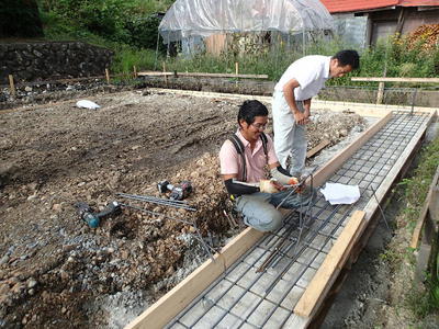 田口建築と浅野鉄筋【農機具庫建築】
