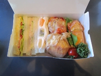 パヌーヴのお弁当