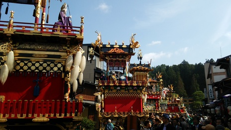 秋の高山祭り
