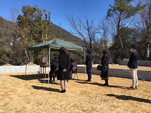 スタッフ宅の地鎮祭を行いました！