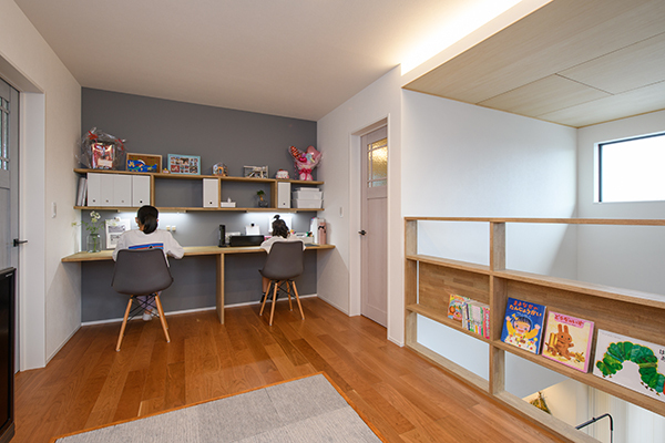 吹抜けのあるホテルライクな家【中古住宅リフォーム】