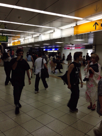 新宿駅の光景