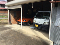 車庫にて