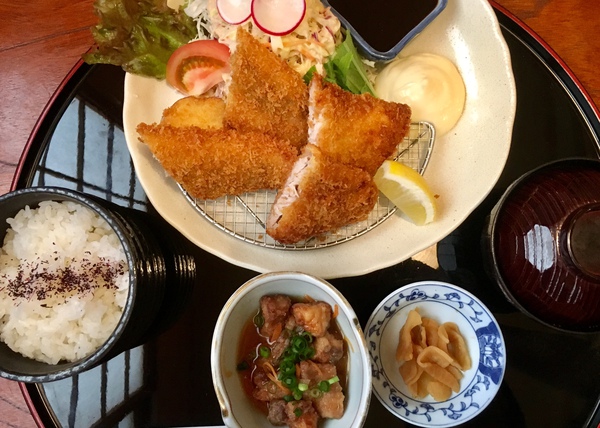 と魚家さんの「と魚家ランチ」