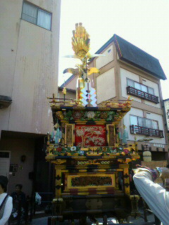 秋の高山祭り