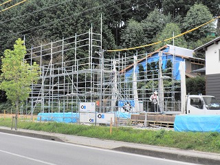 仮設足場組立