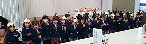 かわいいお内裏さまとお雛さま