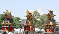 春の高山祭が開催中です！