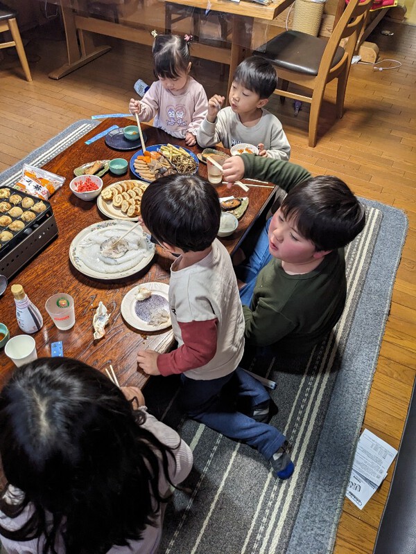 一年もたてば、孫　5人はこんなに成長しています・・・感謝・感謝　　2023.12.31その2