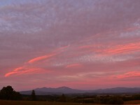 2024年10月04日（金）／雨のち曇り 2024/10/04 08:19:57