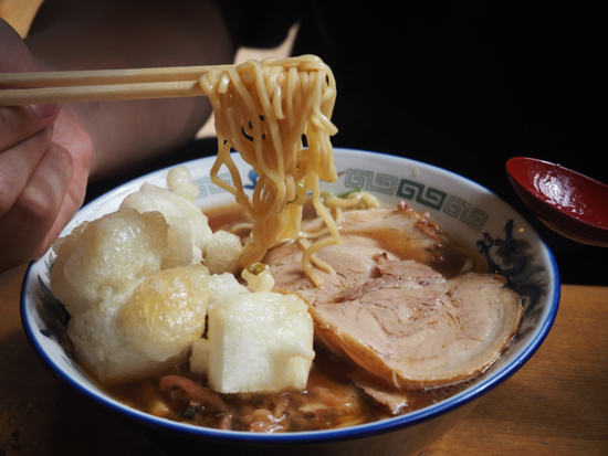 飛騨大鍾乳洞の鍾乳堂でボリューム満点ラーメン！