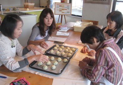 手作りパン･お菓子教室　10月1日　開催報告