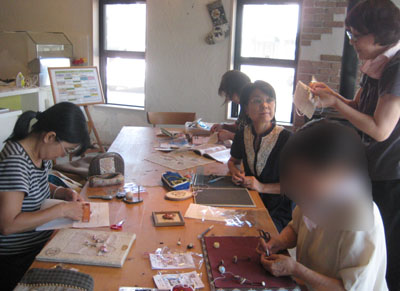 リボン刺繍教室　8月23日午前　開催報告