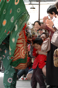 獅子舞奉納