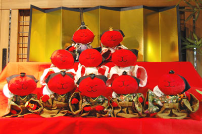 明日はひな祭り