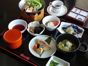 ☆ぎょさい今週前半のランチ　3/31～4/2　☆