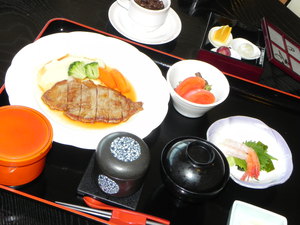 ☆ぎょさい今週前半のランチ　4/14～4/16　☆