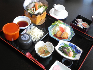 ☆♪ぎょさい今週前半ランチ　3/30～4/1♪☆