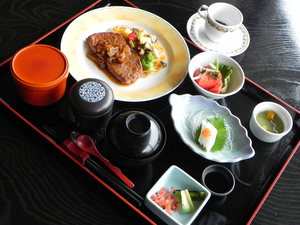 ☆♡魚祭　今週後半ﾗﾝﾁ　♬ステーキ♬　8/20~8/22♡☆