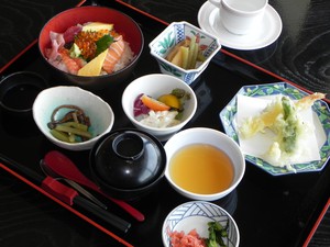 ✨♪魚祭前半ランチ　(*^_^*)　7/31～8/2♪✨