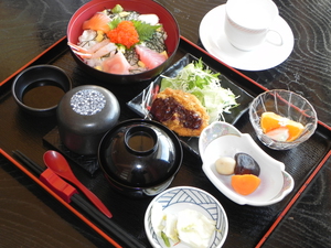 ✨魚祭今週のランチ　(^_-)-☆　12/25～12/29✨