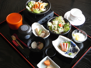 ✨ぎょさい前半ランチ　(*^_^*)　4/8～4/10✨