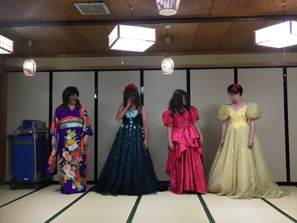 お待ちかねコスプレタイム！:魚隆（うおたか）