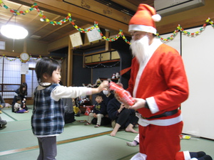 クリスマス会を開催しました