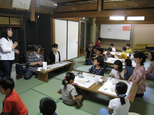 寺子屋かんかこかん　木材グラスアートを行いました